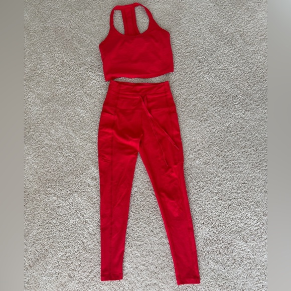 Beyond Yoga Spacedye Tank + Pocket Leggings, Candy Apple Red Matching Set,size S - Picture 4 of 11